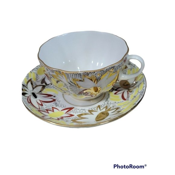 LOMONOSOV  St Petersburg Russia Export Red Yellow Gold Floral Teacup Saucer - Picture 1 of 12